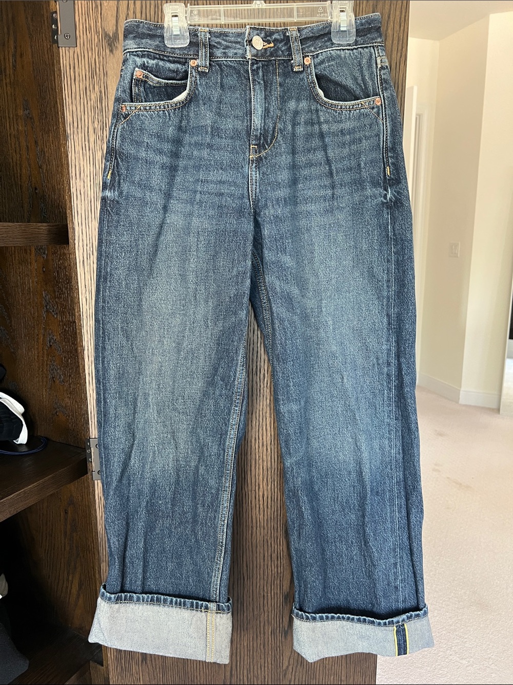 Zara Women’s Cropped Straight-Leg Jeans